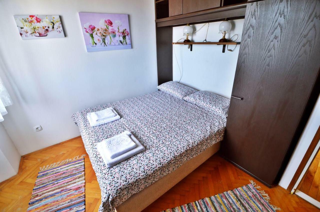 Apartman Martina Betina  Exteriör bild